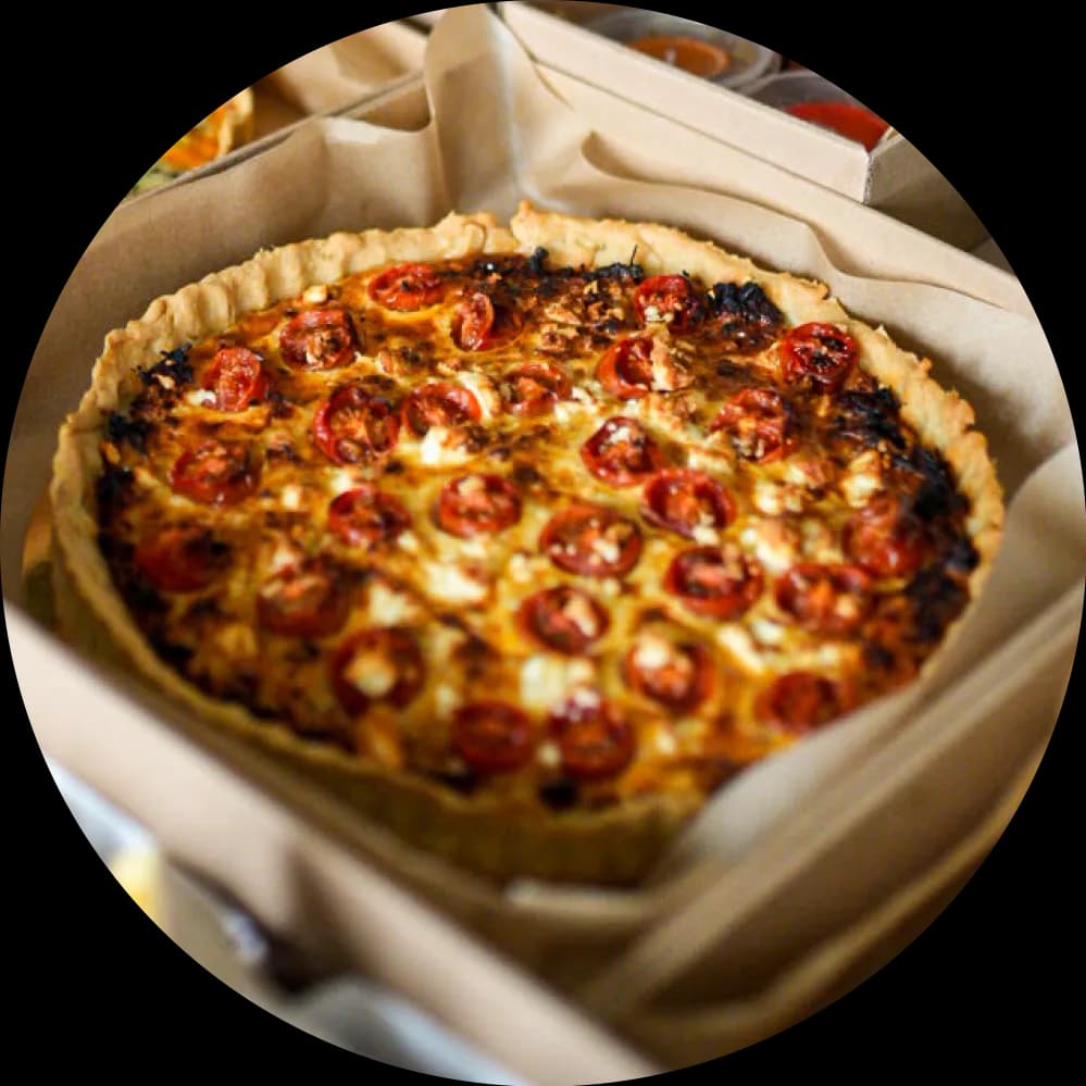 quiche z kurczakiem i pomidorkami